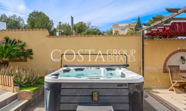 Odsprzedaż - Willa -
Orihuela Costa - Castillo de Don Juan