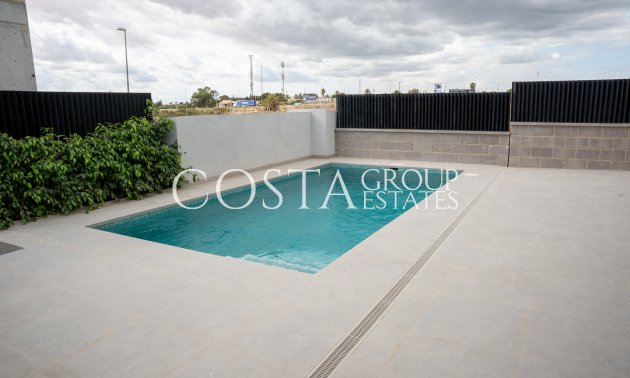 Nowy budynek - Willa -
Ciudad Quesada