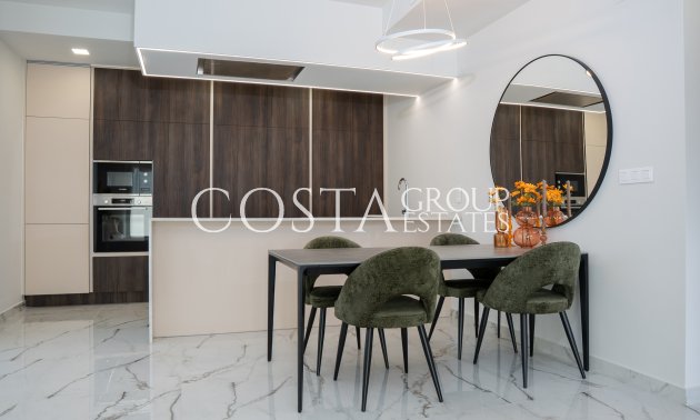 Nowy budynek - Willa -
Ciudad Quesada