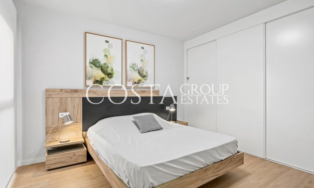 Revente - Apartments -
Orihuela Costa - Villamartín