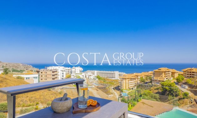 New Build - House -
Fuengirola - Higueron