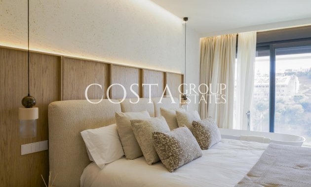 New Build - House -
Fuengirola - Higueron