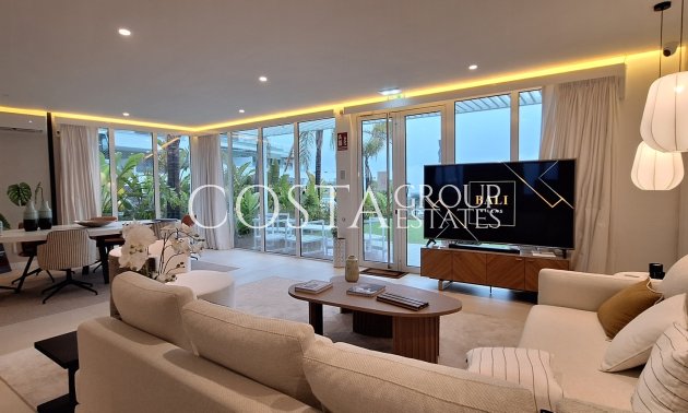 Nowy budynek - Willa -
La Cala de Mijas