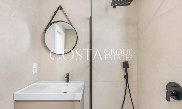 Nowy budynek - Willa -
Los Alcazares - Los Alcázares