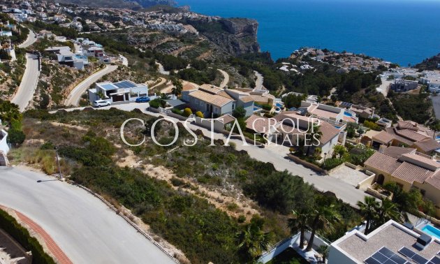 Neue Gebäude - Villa -
Cumbre del Sol