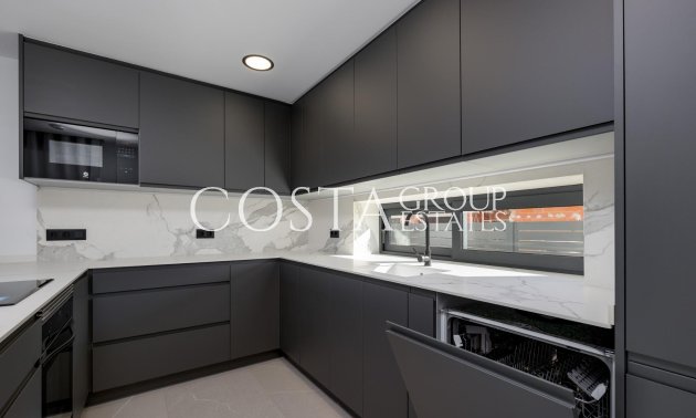 Neue Gebäude - Villa -
Torrevieja - Sector 25