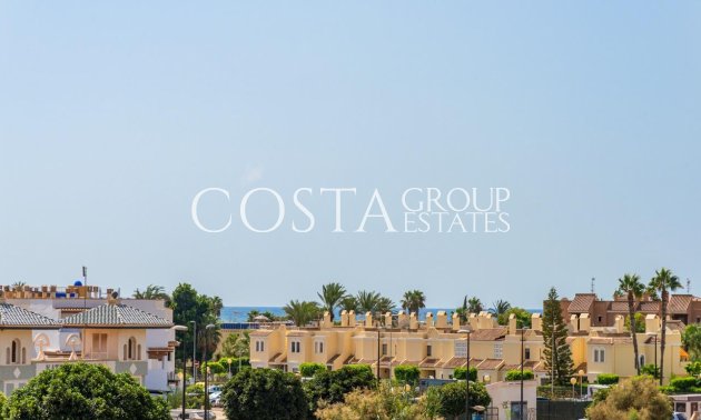 Nowy budynek - Willa -
Vera - Vera Playa