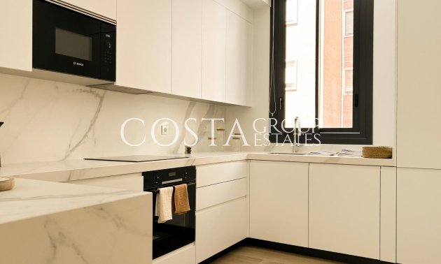 Nowy budynek - Dom -
Málaga - El Limonar