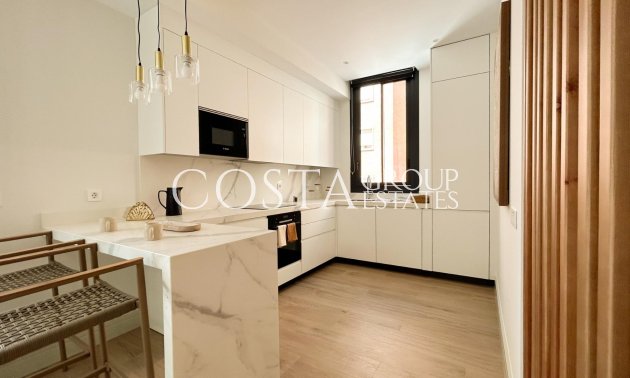 Nowy budynek - Dom -
Málaga - El Limonar