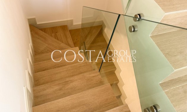 Nowy budynek - Dom -
Málaga - El Limonar