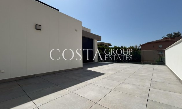 Nowy budynek - Dom -
Málaga - El Limonar