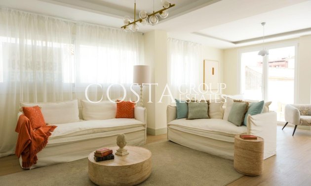 Nowy budynek - Apartments -
Málaga - Playa de la Malagueta