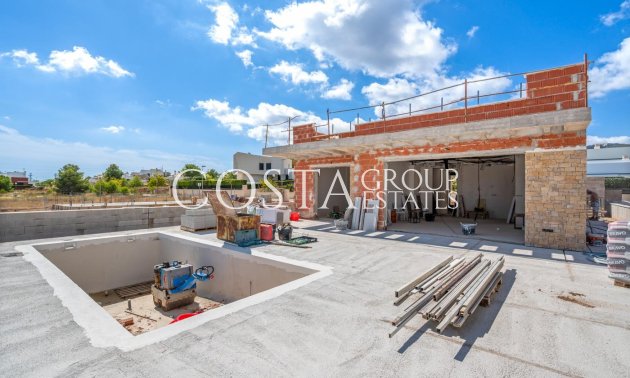 Nowy budynek - Willa -
Polop - Novapolop