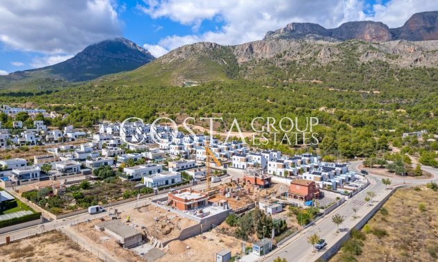 Nowy budynek - Willa -
Polop - Novapolop