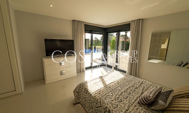 New Build - Villa -
Torrevieja