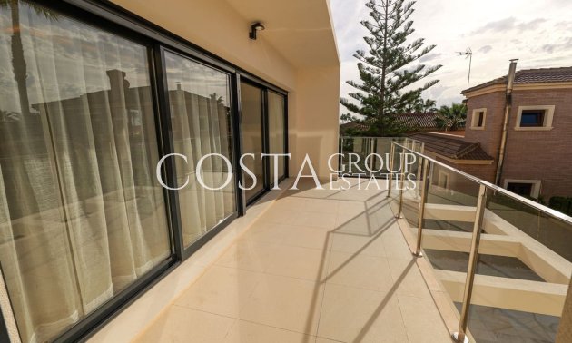 New Build - Villa -
Torrevieja