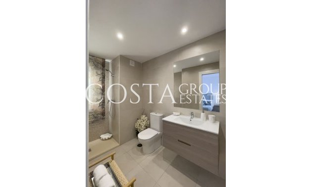 Neue Gebäude - Apartments -
Marbella