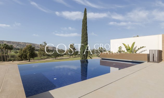 Neue Gebäude - Villa -
La Finca Golf