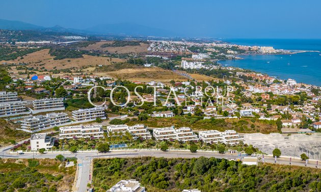 Neue Gebäude - Apartments -
Estepona