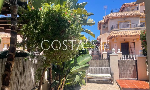 Revente - Villa -
Orihuela Costa - La Regia
