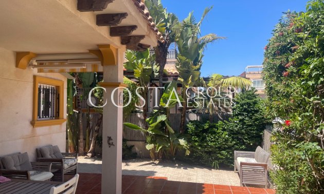 Revente - Villa -
Orihuela Costa - La Regia