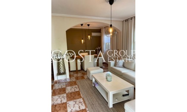 Herverkoop - Villa -
Orihuela Costa - La Regia