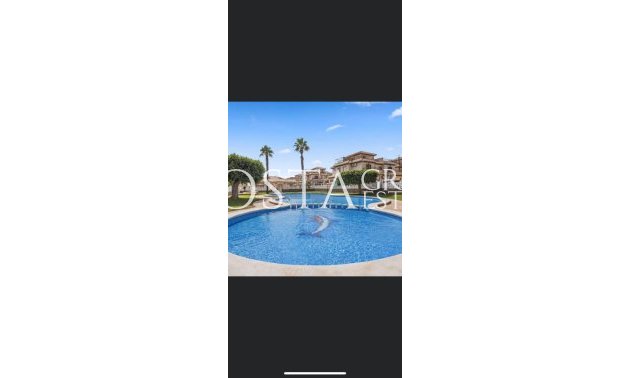 Herverkoop - Villa -
Orihuela Costa - La Regia