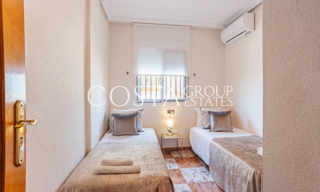 Revente - Villa -
Orihuela Costa - La Regia