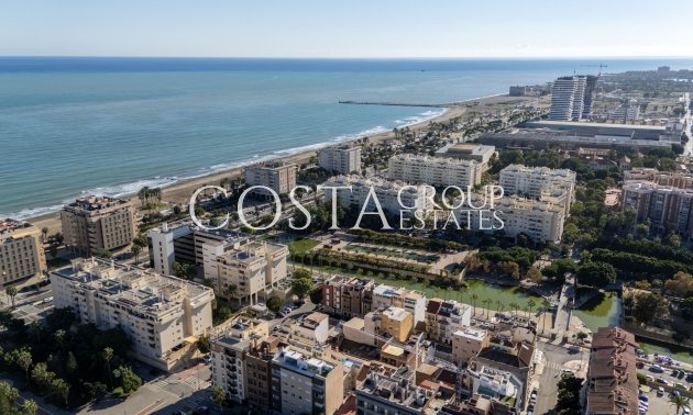 Nowy budynek - Apartments -
Málaga