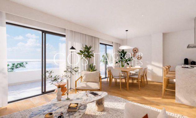 New Build - House -
La Linea De La Concepcion - Torrenueva