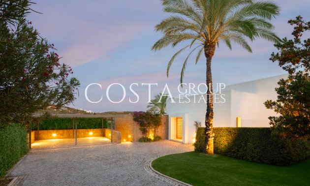New Build - Villa -
Casares