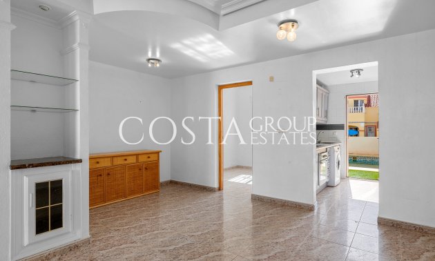 Wiederverkauf - House -
Orihuela Costa - Las Filipinas