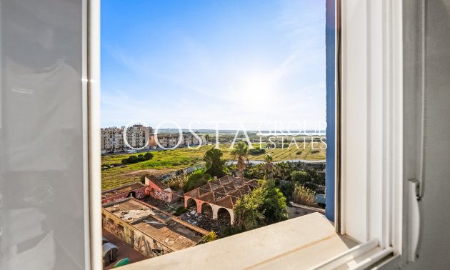 Odsprzedaż - Apartments -
Torrevieja - La Mata