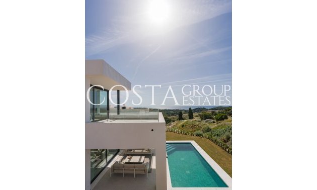 Nieuwbouw Woningen - Villa -
Estepona