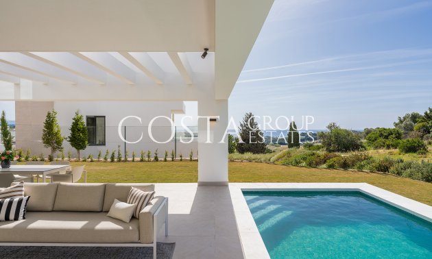 Nieuwbouw Woningen - Villa -
Estepona