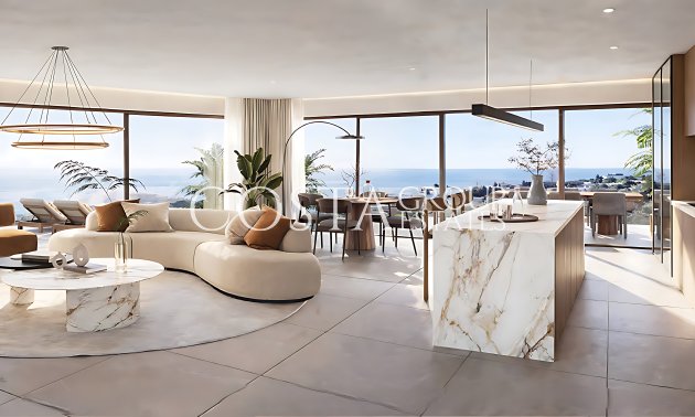 Nowy budynek - Willa -
Fuengirola