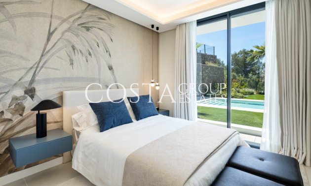 Nowy budynek - Willa -
Marbella