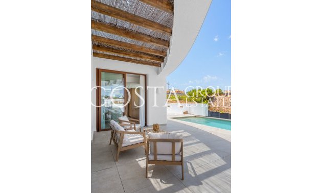 Neue Gebäude - Villa -
La Finca Golf