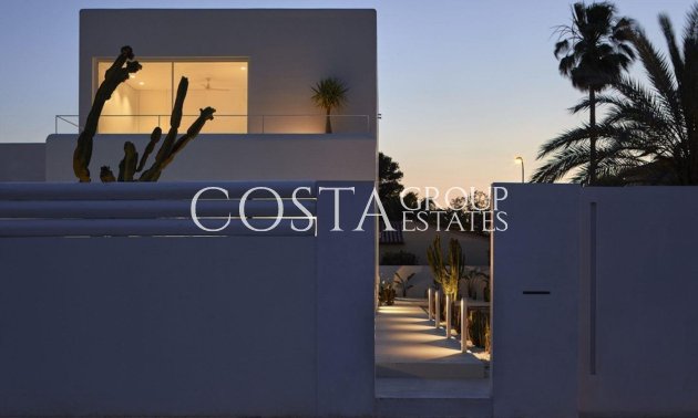 New Build - Villa -
Estepona - Valle Romano