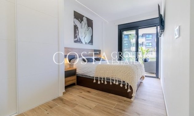 Herverkoop - Apartments -
 - Las Filipinas