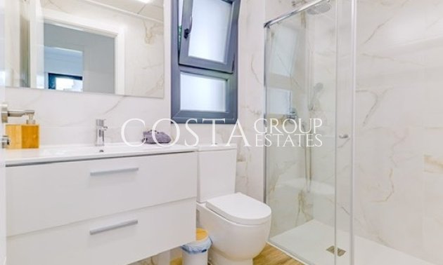 Herverkoop - Apartments -
 - Las Filipinas