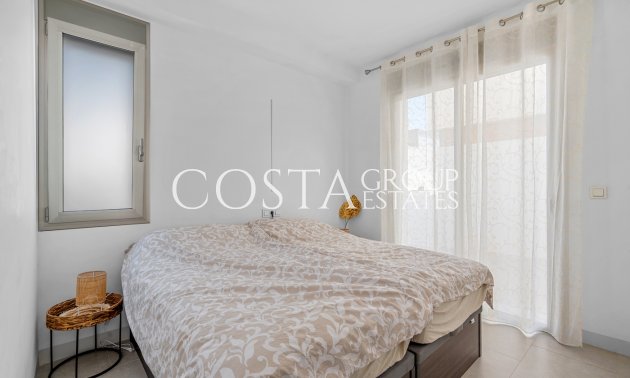 Wiederverkauf - Villa -
Orihuela Costa - Villamartín