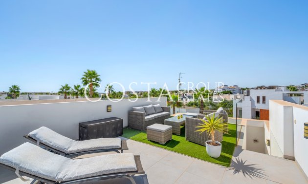 Wiederverkauf - Villa -
Orihuela Costa - Villamartín