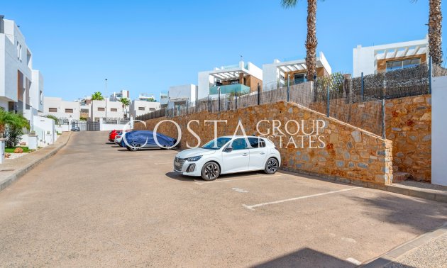 Wiederverkauf - Villa -
Orihuela Costa - Villamartín