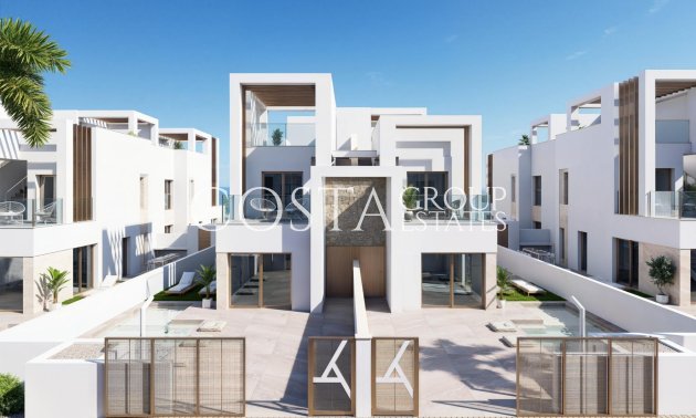 New Build - House -
Los Alcazares - Serena Golf