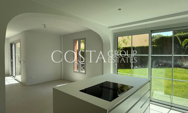Nieuwbouw Woningen - Villa -
Golf Badia