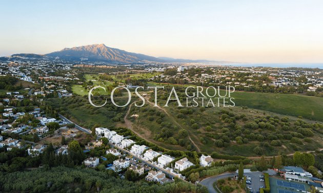 Nieuwbouw Woningen - Villa -
Estepona