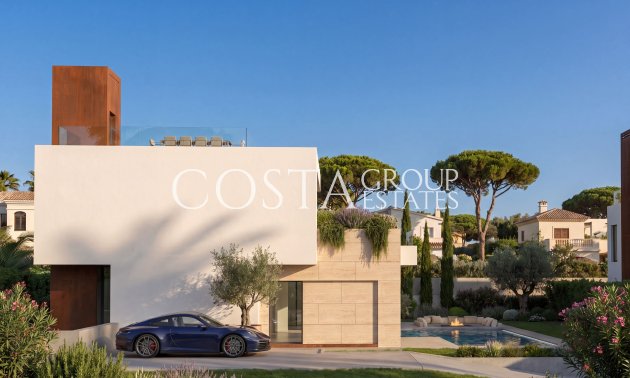 Neue Gebäude - Villa -
Marbella