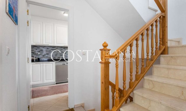 Resale - Villa -
Punta Prima