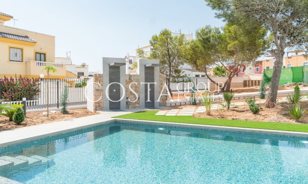 Nouvelle construction - Apartments -
Torrevieja
